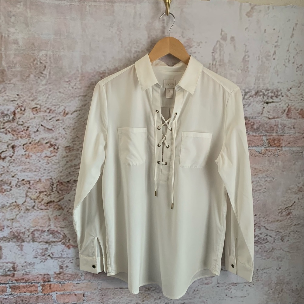 Chico’s Cream Lace-Up Split Neck Blouse